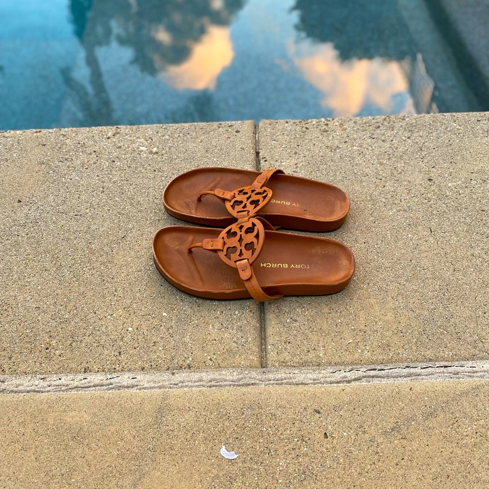 Tory Burch Miller Cloud Sandals Size 7.5 Women’s